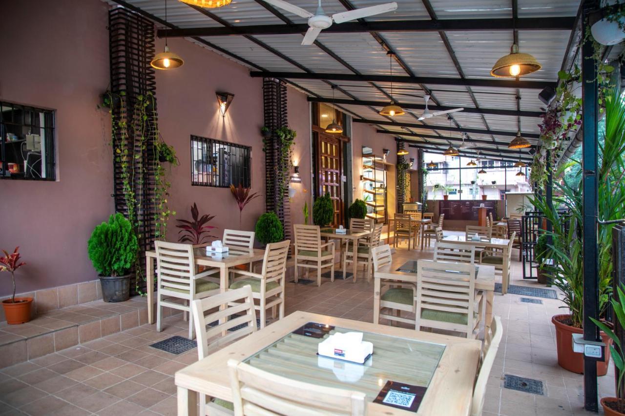 Palm Air By Goa Stays Panaji Eksteriør billede